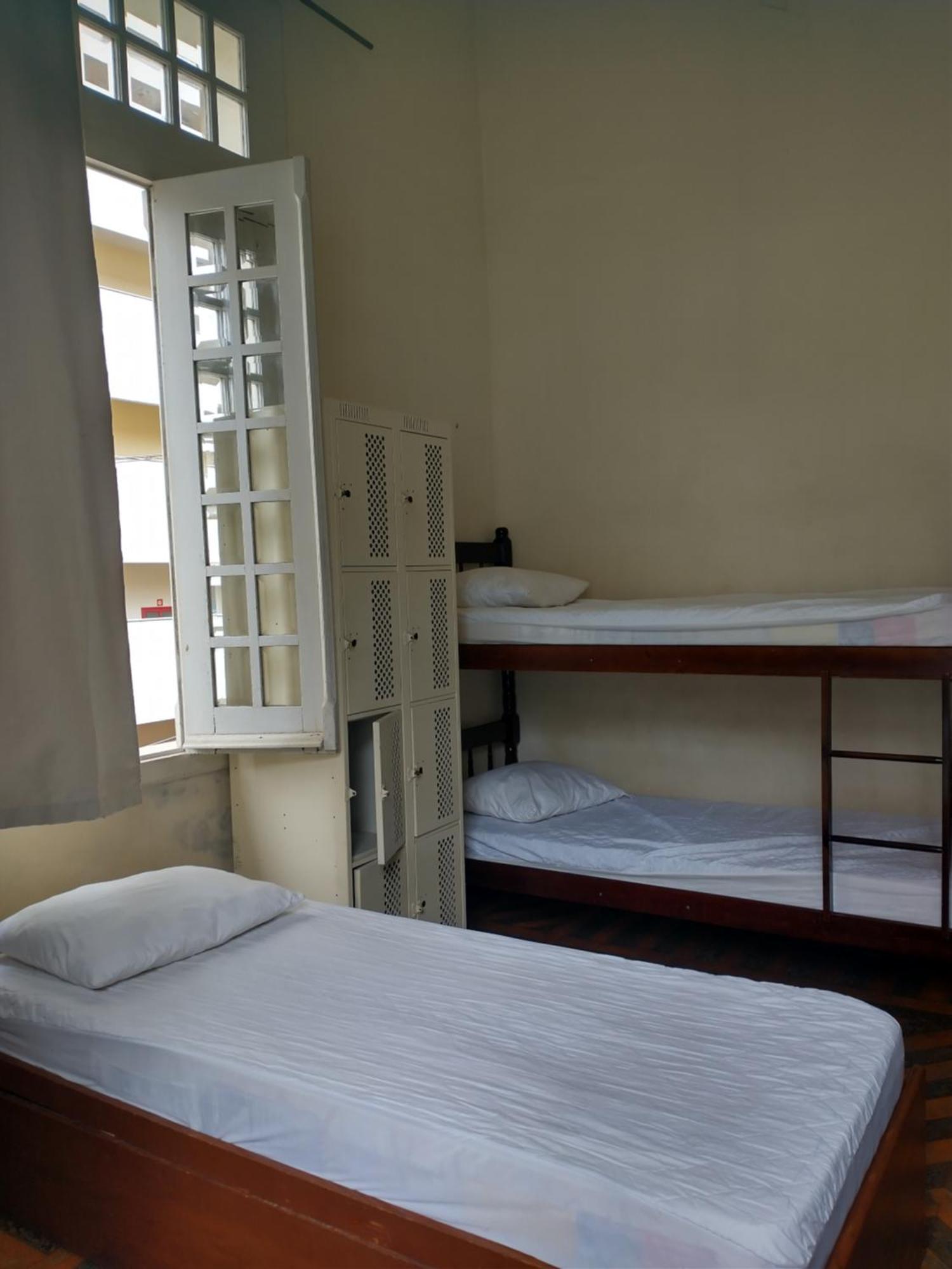 Guanaani Hostel Βιτόρια Εξωτερικό φωτογραφία