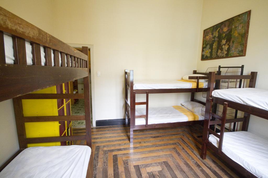 Guanaani Hostel Βιτόρια Δωμάτιο φωτογραφία