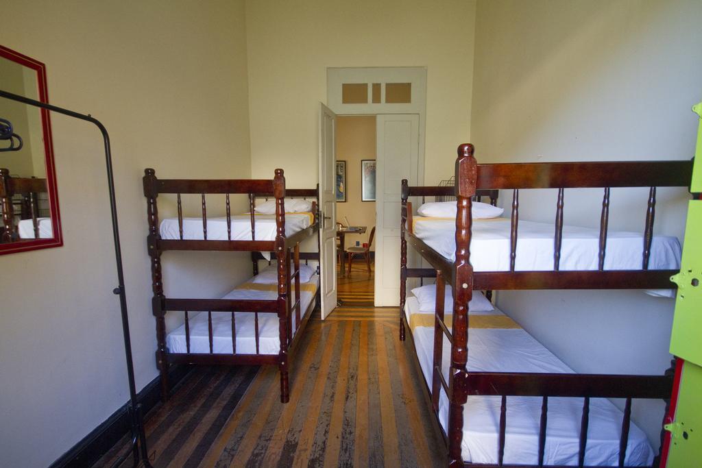 Guanaani Hostel Βιτόρια Δωμάτιο φωτογραφία